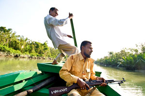Navigando lungo i canali del Sundarbans