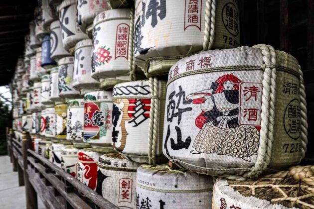 giappone-kyoto-botti-sake