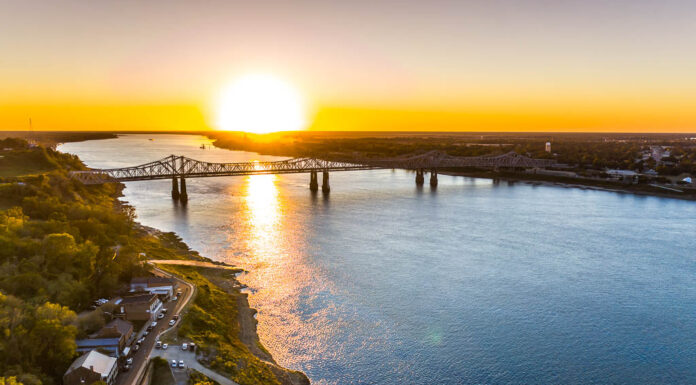 I piccoli tesori nascosti del Mississippi Mississippi-Natchez-Vidalia-ponte