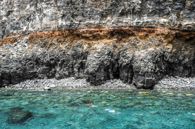pantelleria-roccia-vulcanica