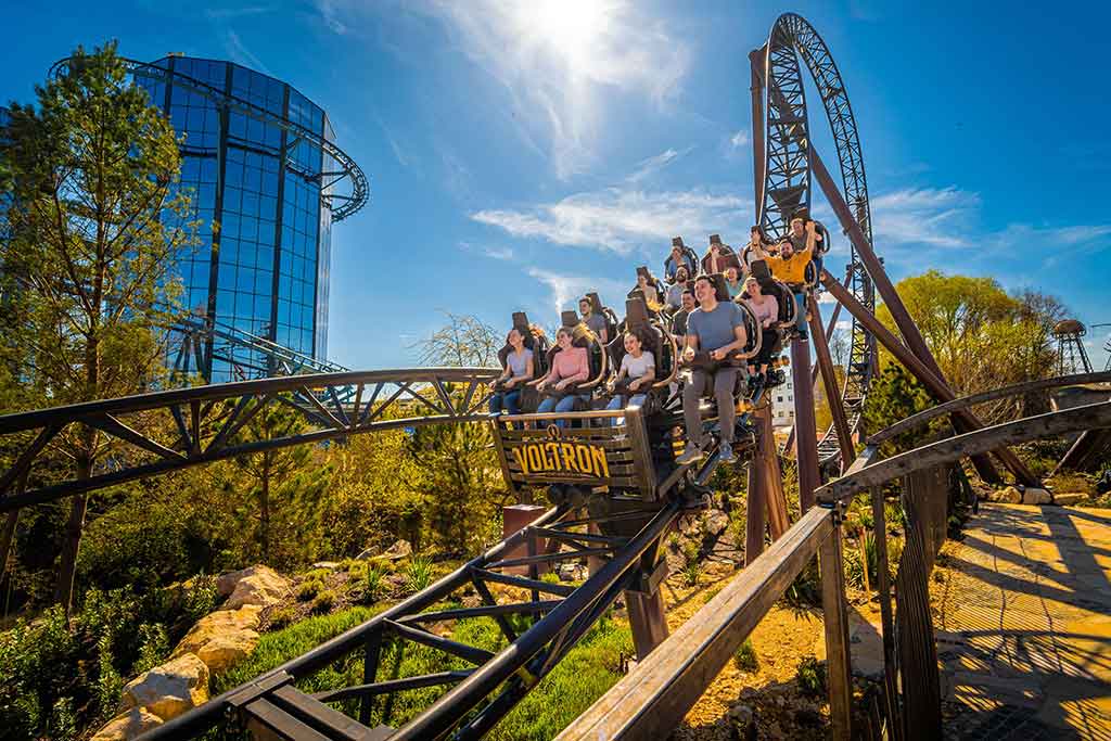 Un viaggio sull'adrenalinico rollercoaster Vorton nel quartiere croato