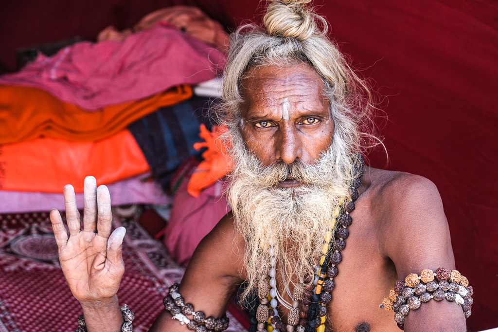 india-mistica-sadhu-spiritualità