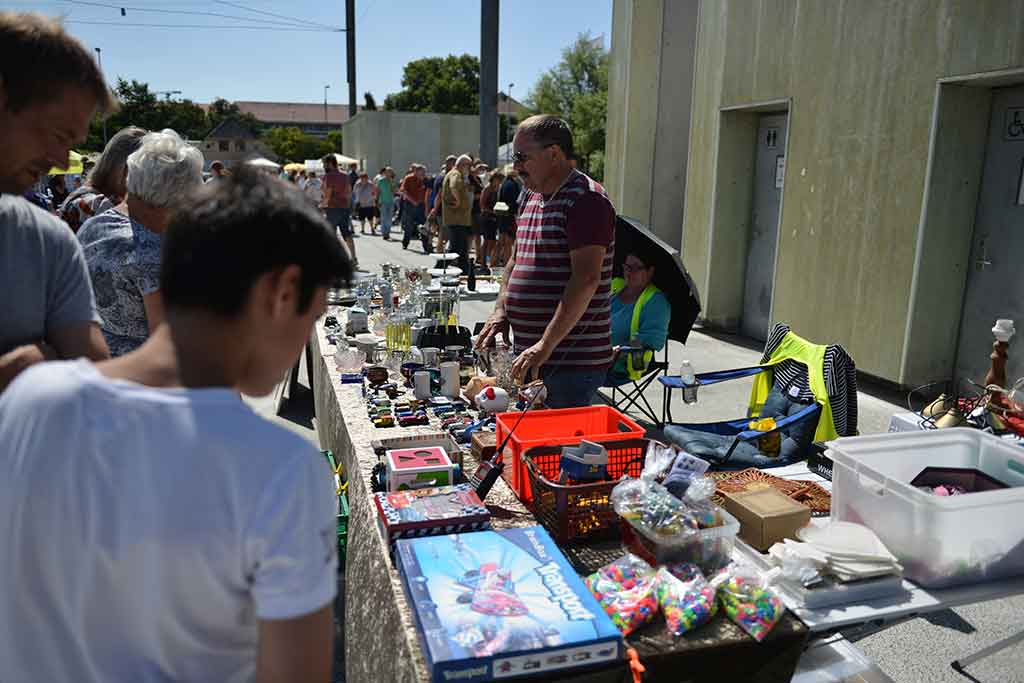 Non sai mai cosa troverai al Flea Market on Edisonsvej di Odense, polo vintage
