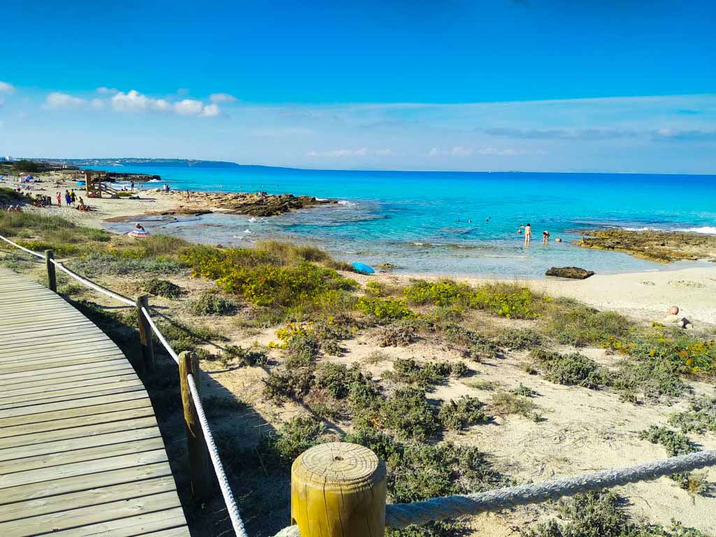La spiaggia di Es Calò di Sant Agustì  a Formentera