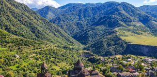 Autunno in Armenia: colori, emozioni e buoni sapori Haghpat-Monastero-Armenia-Unesco