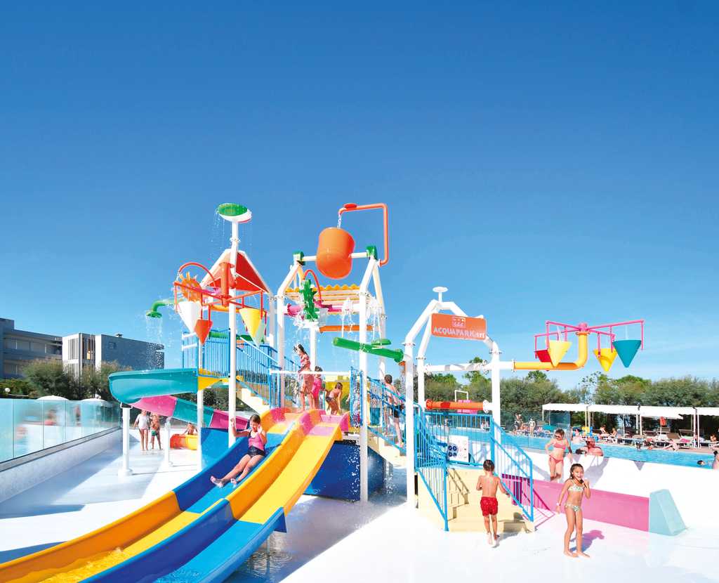 Isamar-Village-Resort