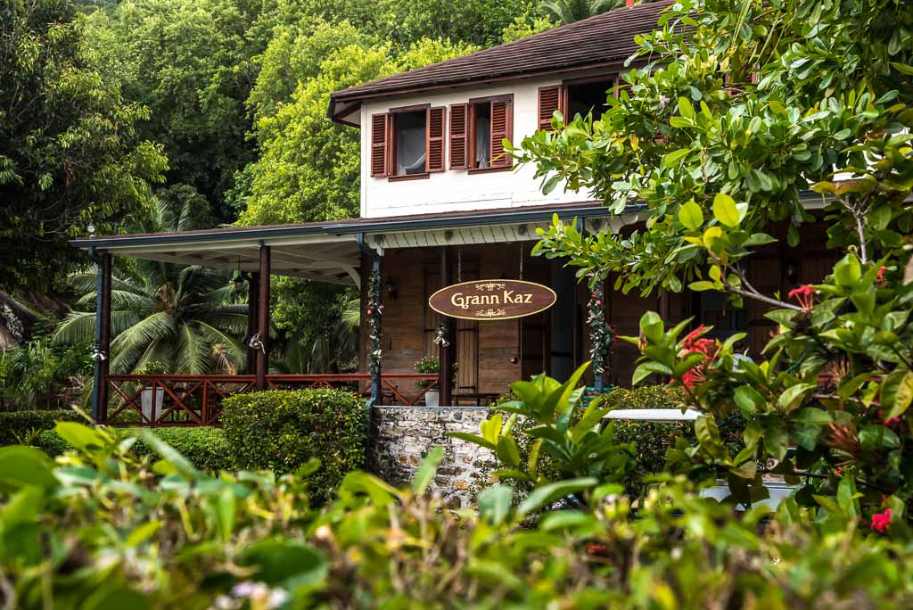 seychelles-graan-kaz-dimora-coloniale-silohuette