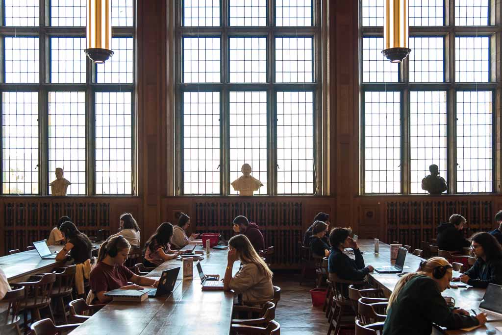Lovanio-fiandre- biblioteca-universitaria