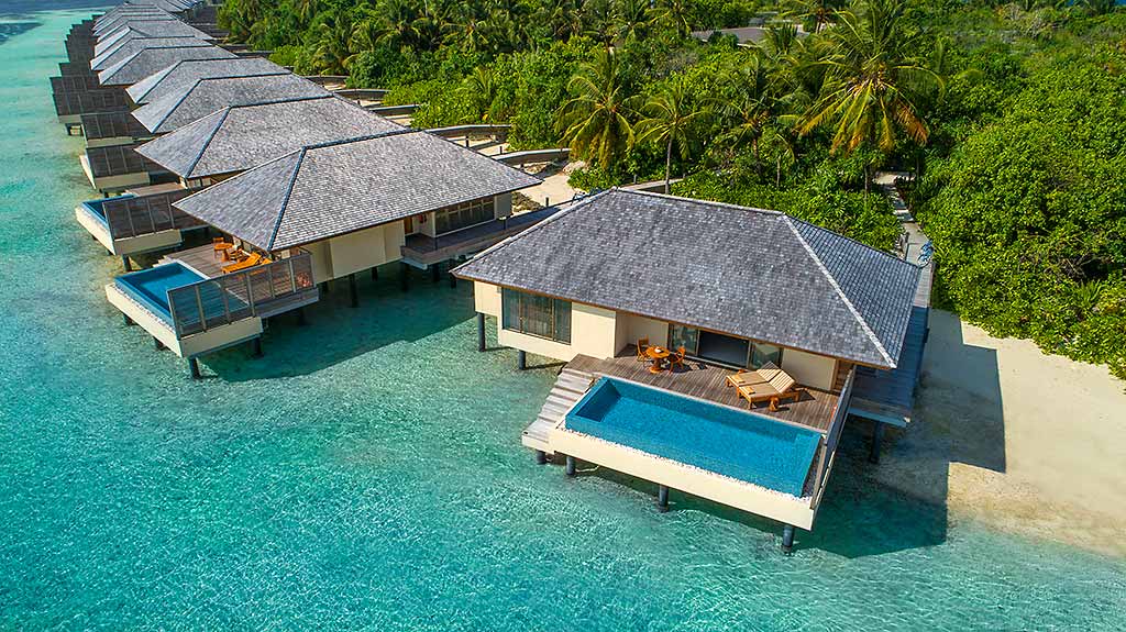 Maldive_the_residence_Dhigurah_overwater_villa
