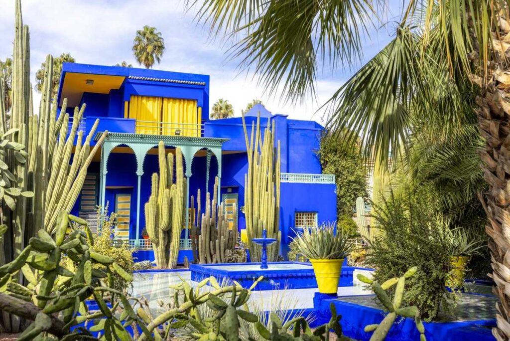 I lussureggianti Giardini Majorelle si trovano nella città nuova di Marrakech appena fuori dalla Medina