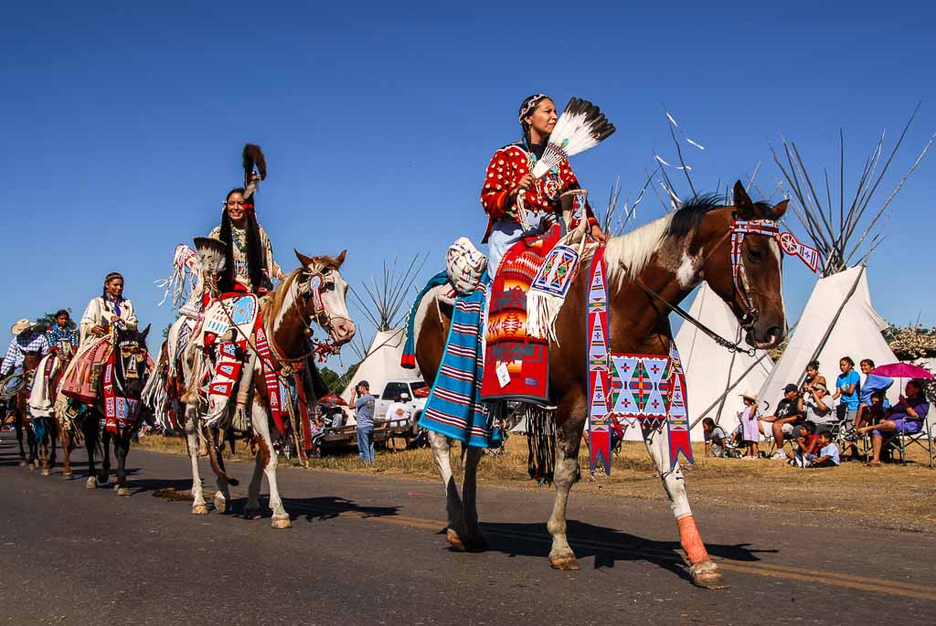 montana-indiani-nativi-crow