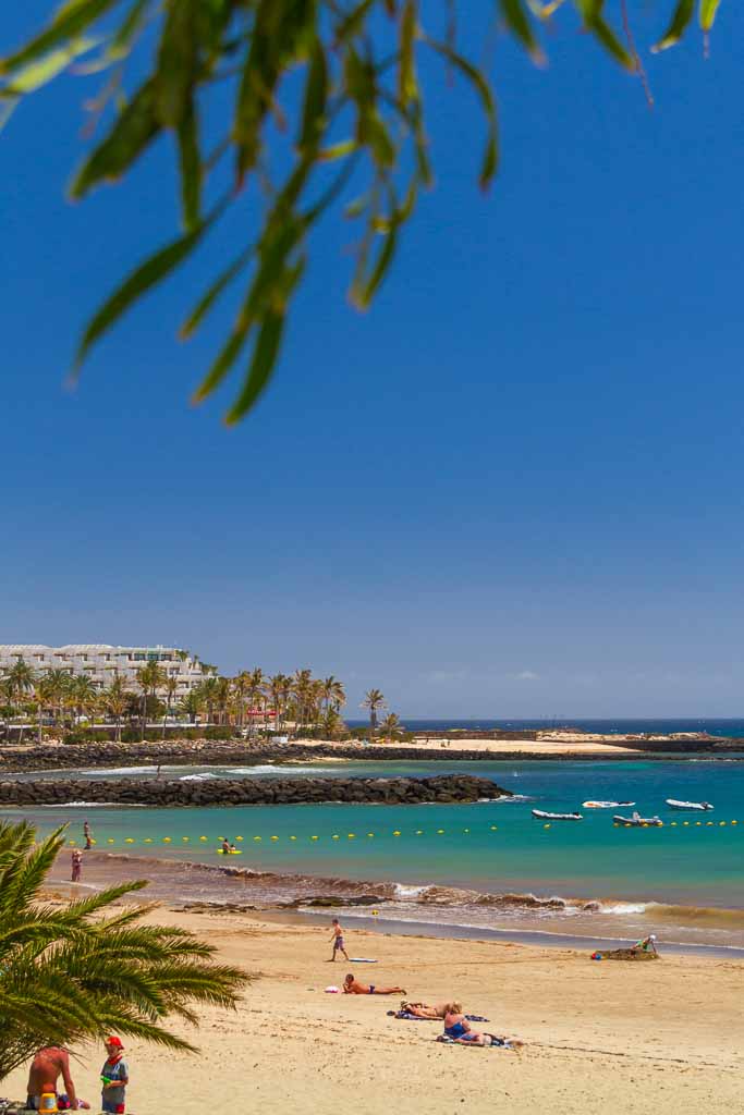 Canarie-Playa-las-Cucharas-Lanzarote