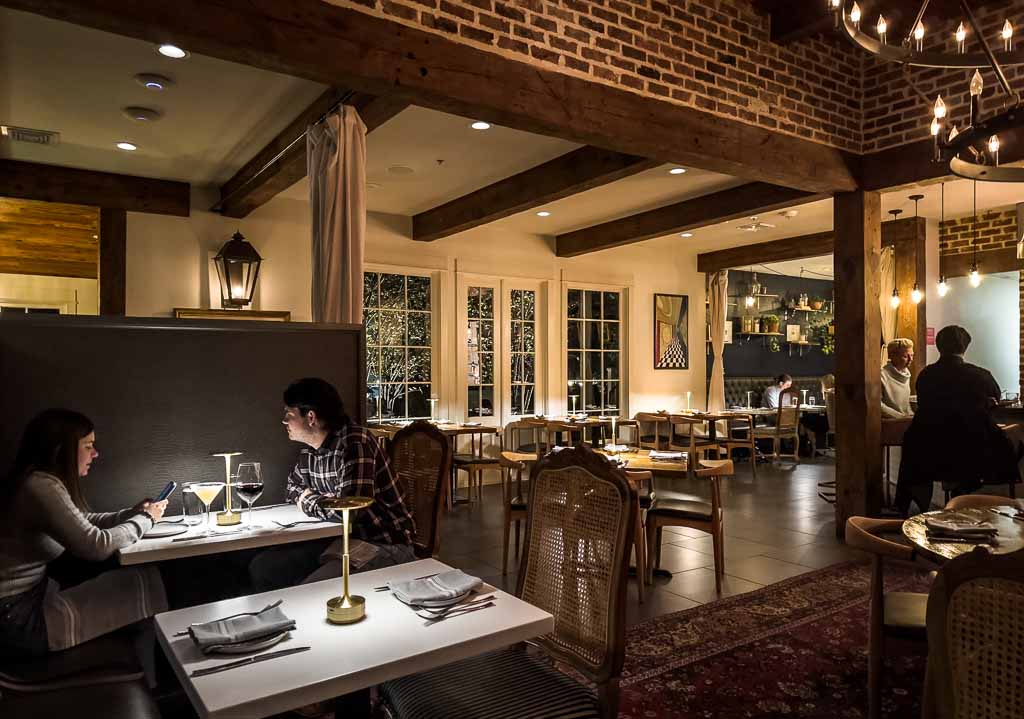 Restaurant-1796-Myrtles-Plantation-St-Francisville-Louisiana,