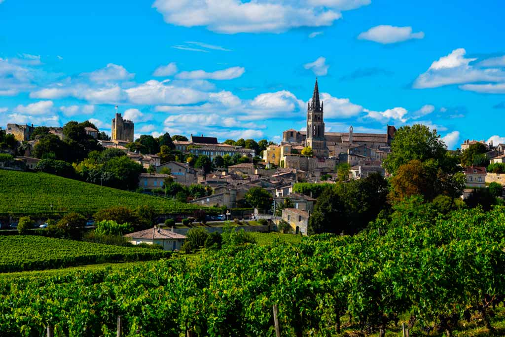 Saint-Émilion-vigneti-bordeaux