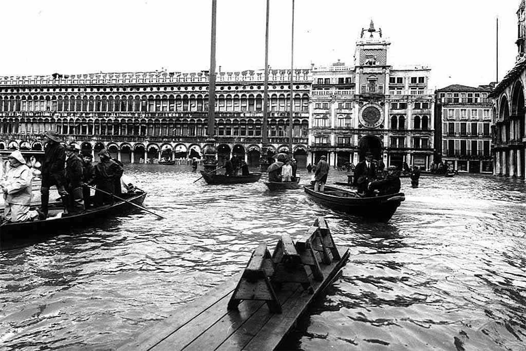 Venezia-acqua-granda-1966
