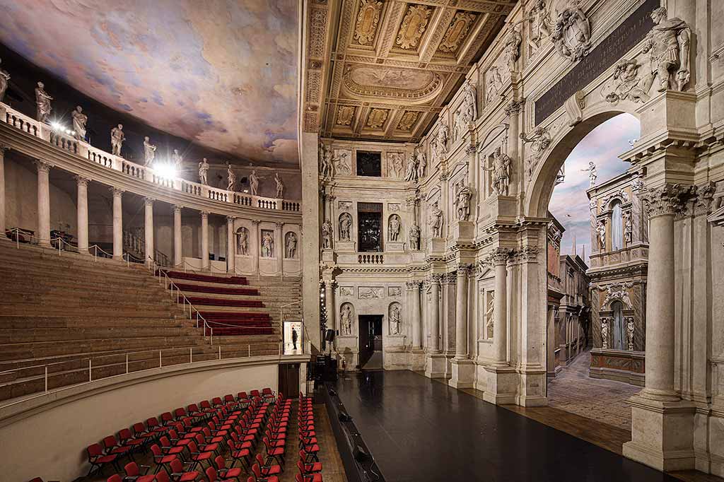Vicenza-teatro-olimpico
