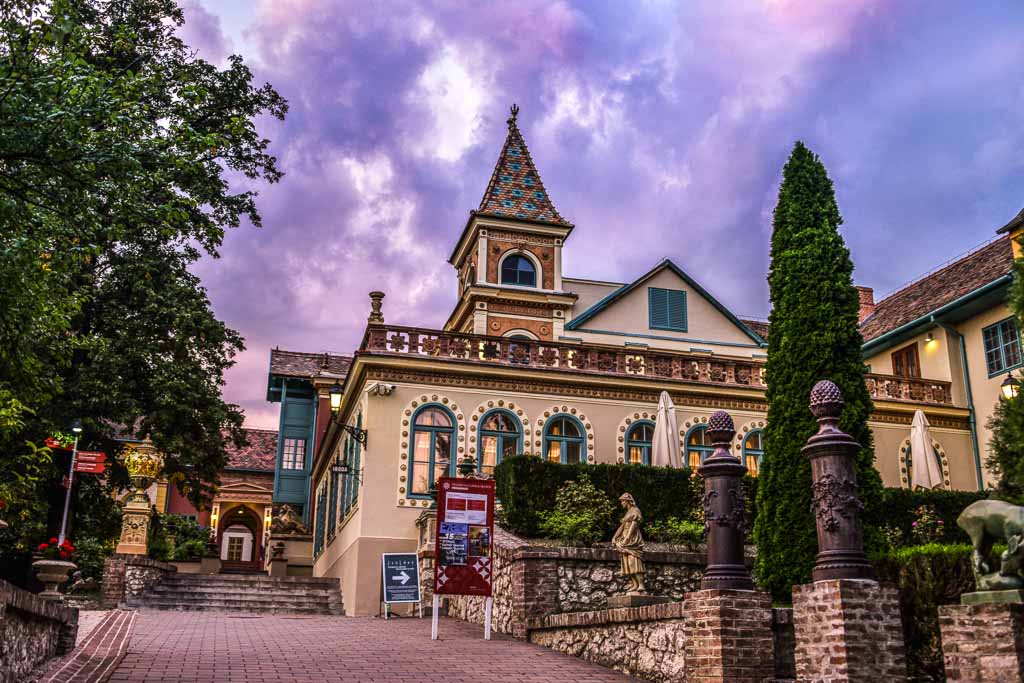 ungheria-pécs-quartiere-zsolnay