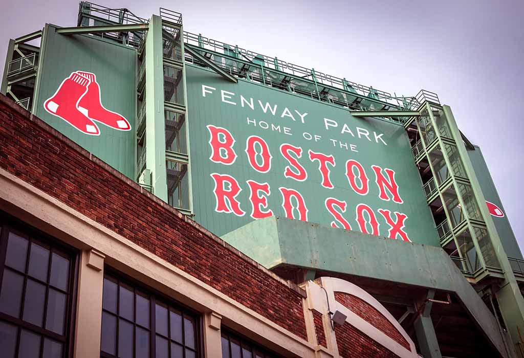boston-fenway-park-red-sox