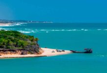 brasile-Tibau-do-Sul-spiaggia