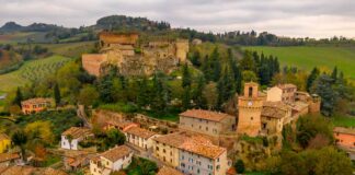 castrocaro-veduta-del-borgo-appennino-tosco-romagnolo