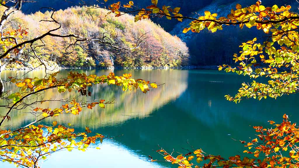 emilia-romagna-autunno-lago-santo