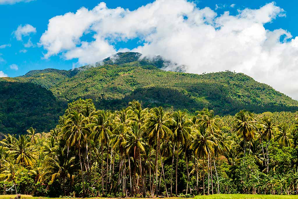 filippine-isola-camiguin-vulcano