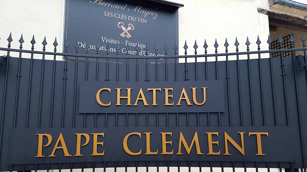francia-bordeaux-cantina-vino-Château-Pape-clement