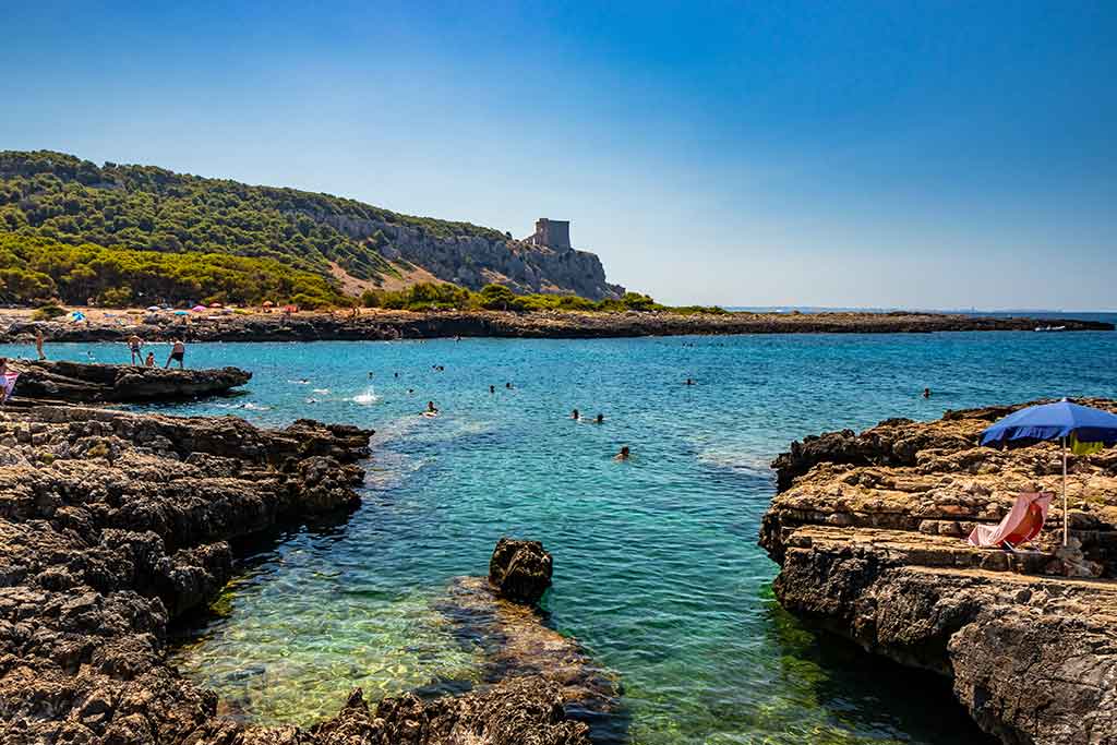 La baia di Porto Selvaggio, fra le migliori spiagge d'Italia