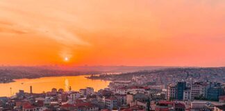 istanbul-tramonto-torre-galata-bosforo