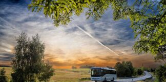 Viaggi in pullman last minute: come decidere in pochi giorni senza lasciare nulla al caso viaggiare in pullman nelle strade italiane
